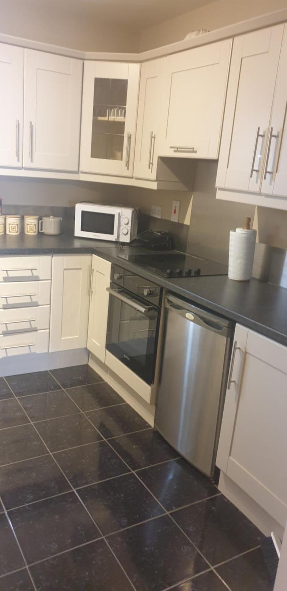 Town Centre Apartment Trim Bagian luar foto